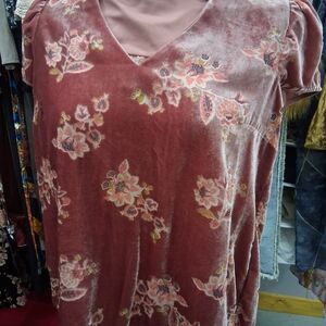Adyson Parker Rose Pink Floral Velvet V-Neck Tunic